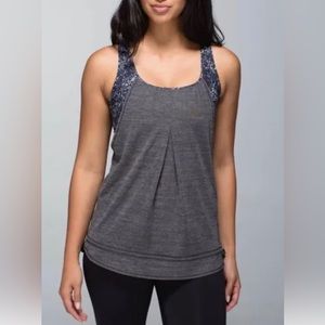 Lululemon Rest Less  Tank Top with Built-in Bra Heather Gray Blue Women’s Size 6